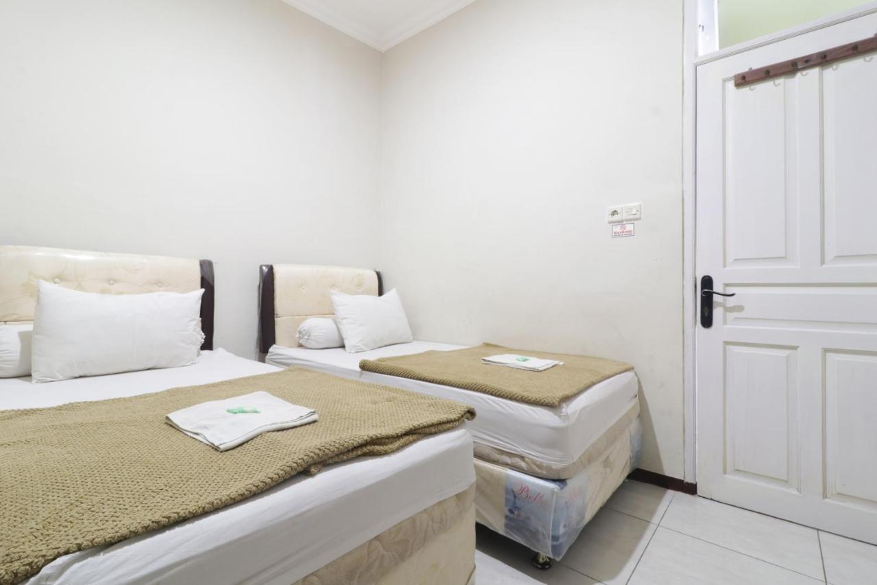 סוראבאיה Hotel Omah Ampel Syariah מראה חיצוני תמונה