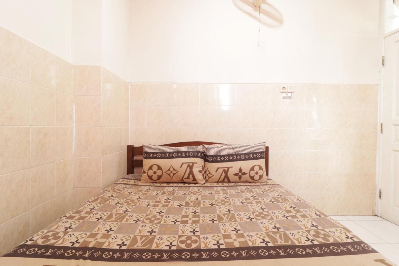 סוראבאיה Hotel Omah Ampel Syariah מראה חיצוני תמונה